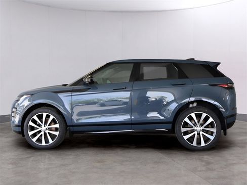 New 2026 Land Rover Range Rover Evoque Dynamic SE image 8