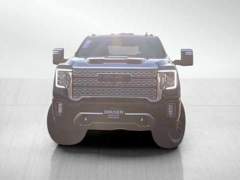 Used 2022 GMC Sierra 3500 Denali w/ Denali Black Diamond Edition image 8