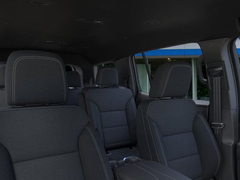 New 2026 Chevrolet Traverse LT w/ Driver Confidence Package image 24