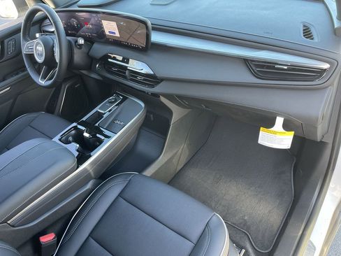 New 2025 Buick Enclave Preferred w/ Power Package image 30