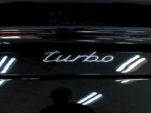 Used 2012 Porsche 911 Turbo image 20