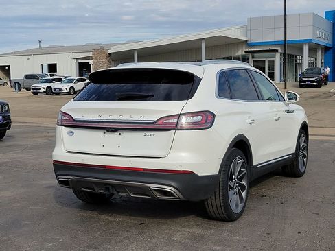 Used 2020 Lincoln Nautilus Reserve w/ Equipment Group 201A image 5