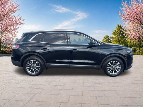 Certified 2023 Lincoln Nautilus AWD w/ Premium Package image 9