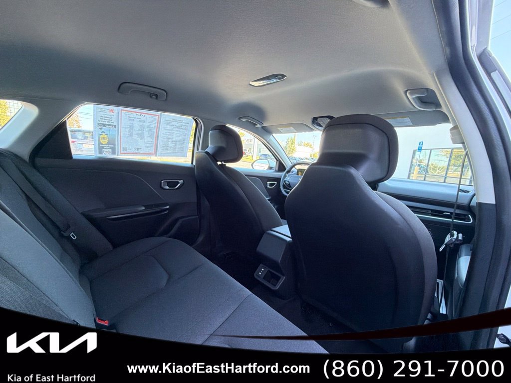 Used 2025 Kia K4 FWD image 14