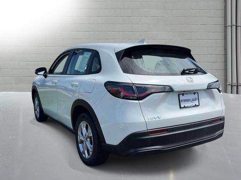 Used 2023 Honda HR-V LX image 7