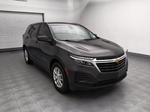 Used 2022 Chevrolet Equinox LS w/ LS Convenience Package FWD image 13