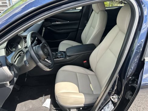 Used 2025 MAZDA CX-30 AWD 2.5 S w/ Preferred Package image 3