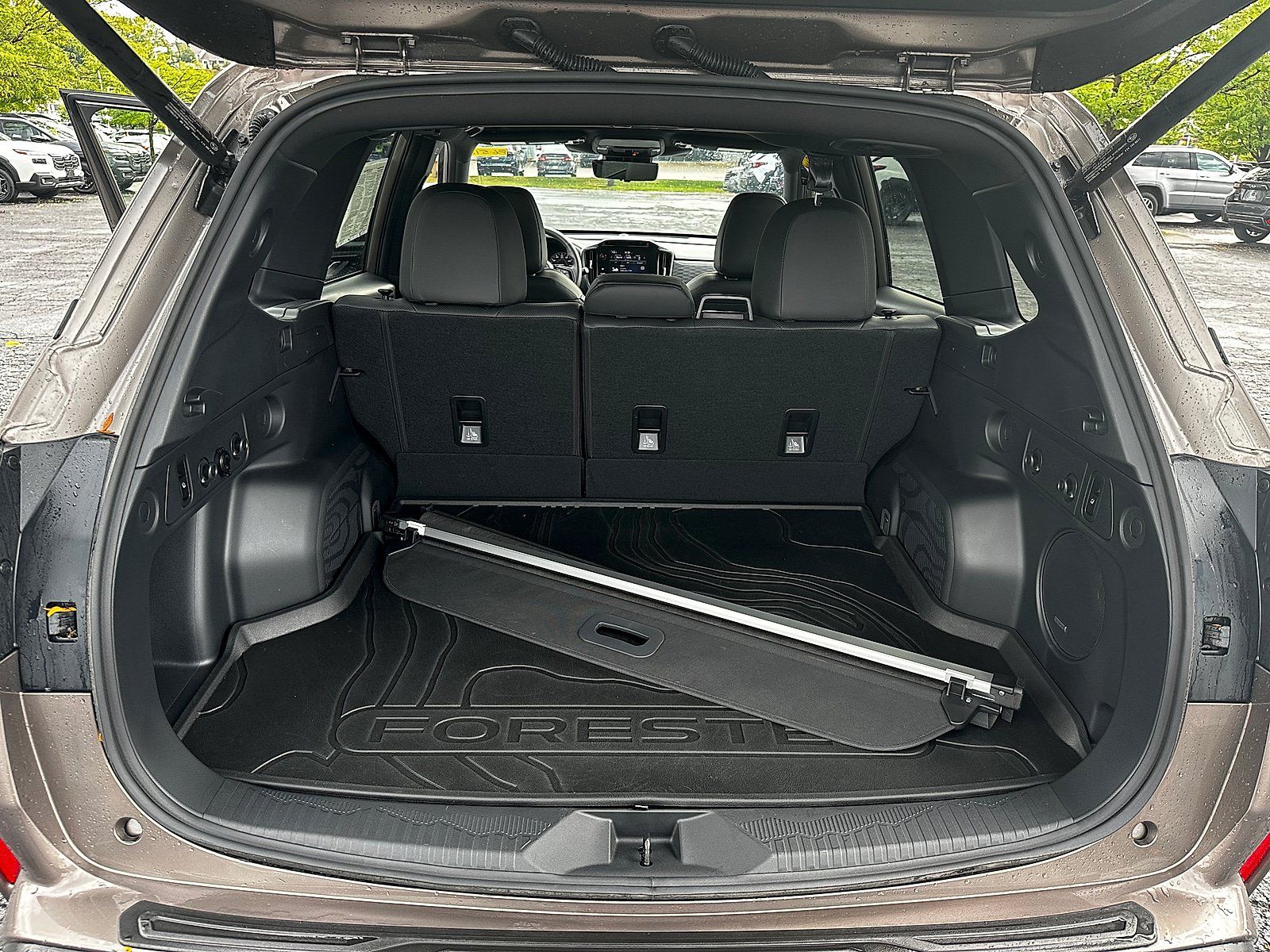 Certified 2025 Subaru Forester Touring AWD/4WD image 12