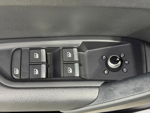 Used 2018 Audi Q5 2.0T Premium Plus w/ Premium Plus Package image 25