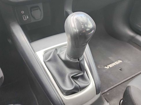 Used 2023 Nissan Versa S image 20