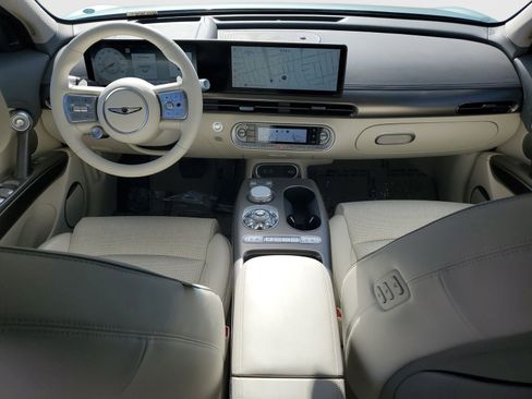 Used 2023 Genesis GV60 Advanced AWD/4WD image 10