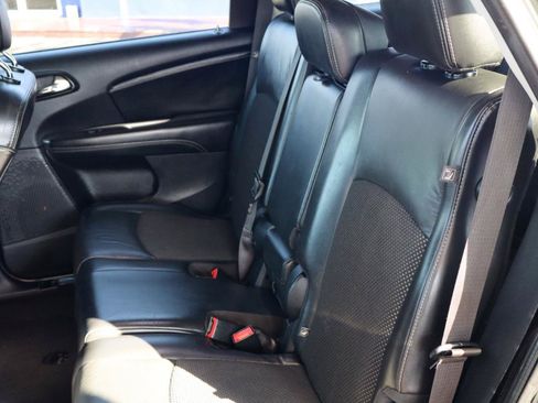 Used 2018 Dodge Journey Crossroad AWD/4WD image 16