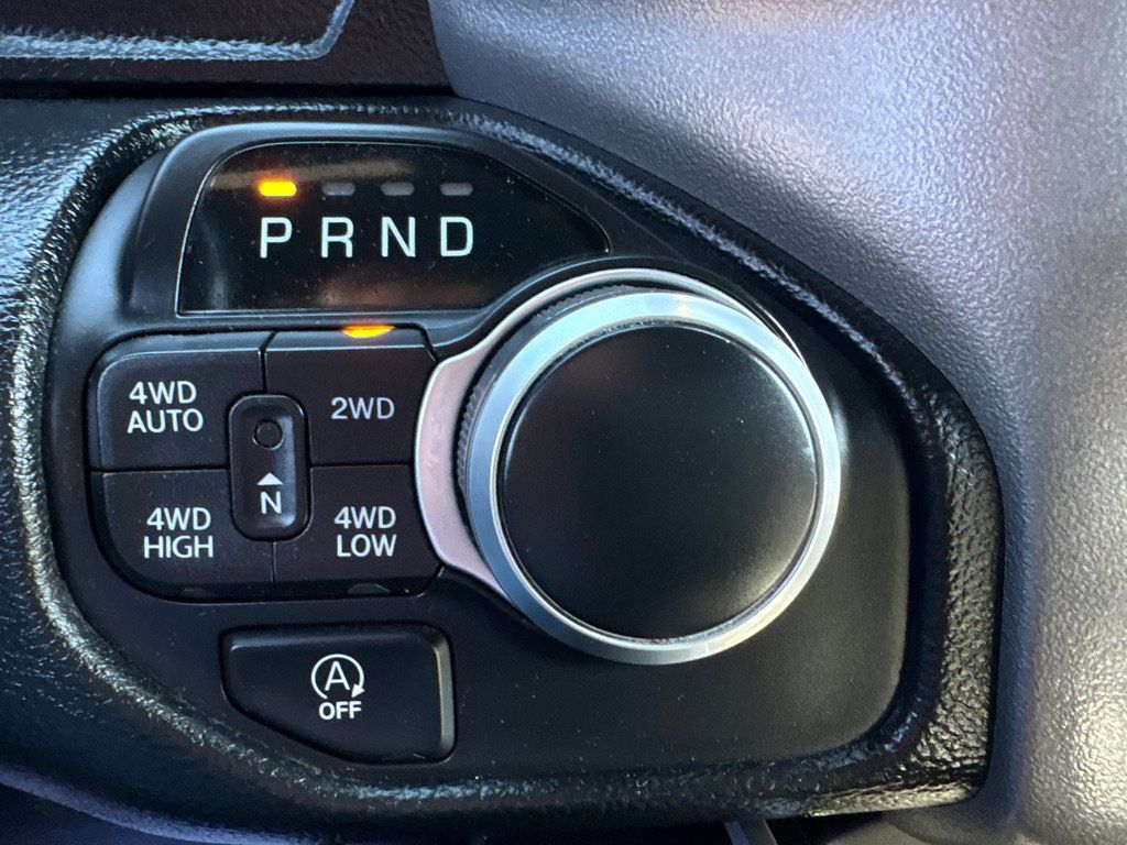 Used 2021 RAM 1500 Big Horn AWD/4WD image 25