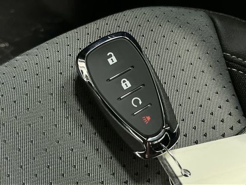 New 2026 Chevrolet Trax LT w/ Driver Confidence Package image 24