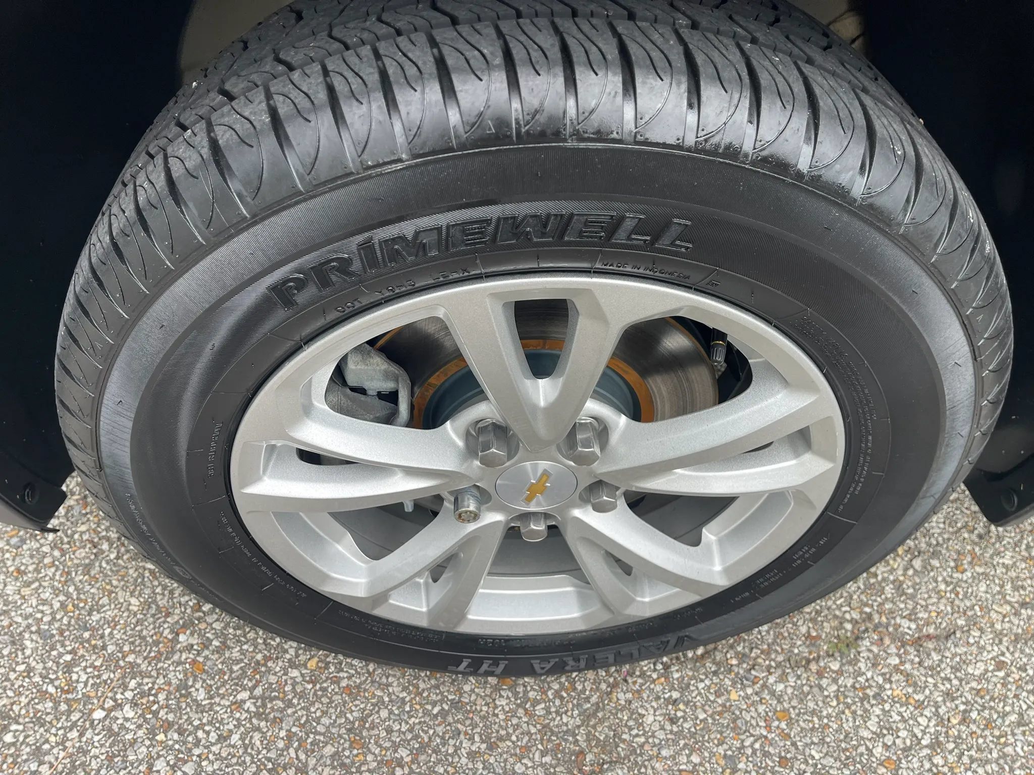 Used 2017 Chevrolet Equinox LT FWD image 9