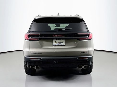 New 2026 GMC Acadia AT4 w/ Luxury Package AWD/4WD image 7