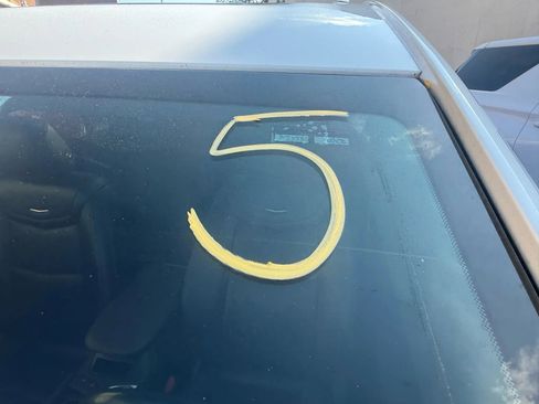 Used 2021 Cadillac XT6 Premium Luxury image 31