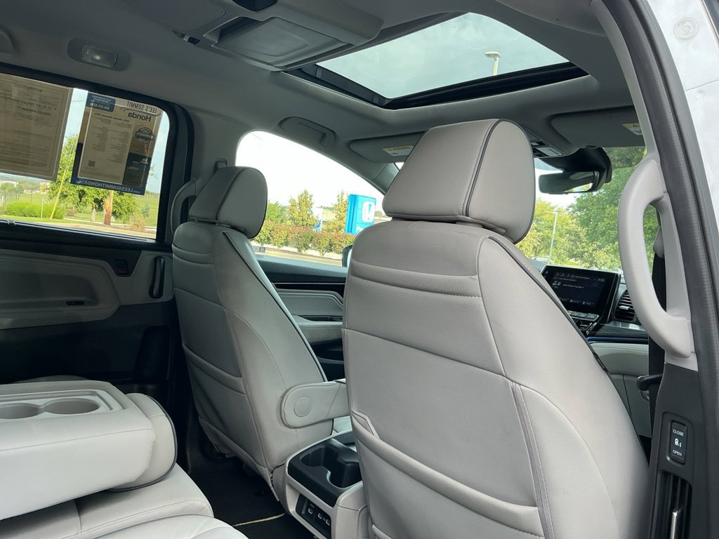 Used 2021 Honda Odyssey Elite image 47