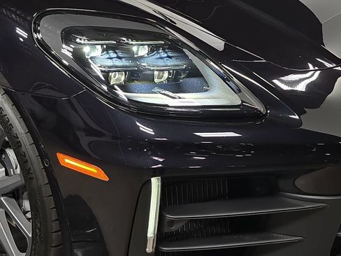 Certified 2026 Porsche Panamera RWD image 12