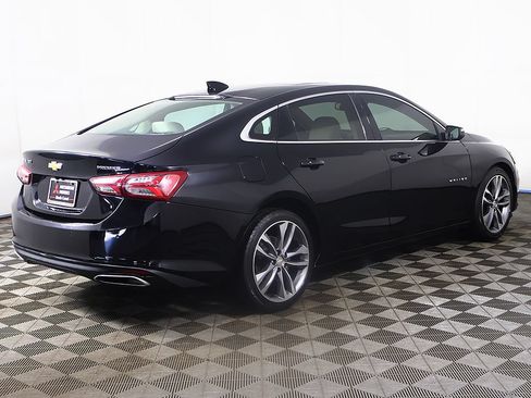 Used 2022 Chevrolet Malibu Premier FWD image 12