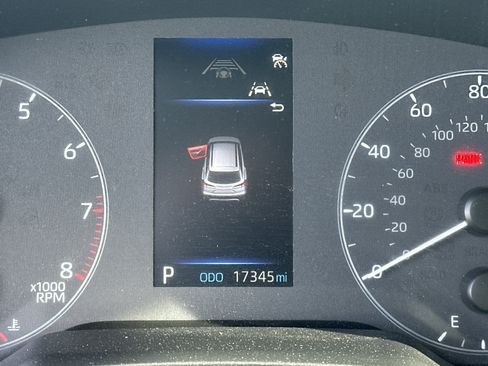 Certified 2023 Toyota Corolla Cross L image 22