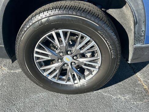 Used 2024 Chevrolet Traverse LT w/ LPO, Floor Liner Package image 33