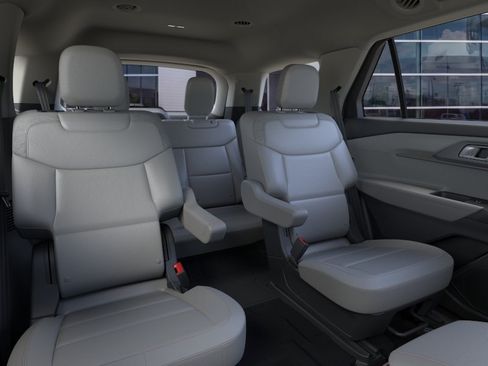 New 2026 Ford Explorer Active w/ Active Comfort Package RWD image 13