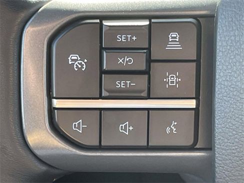 Certified 2022 Ford F150 Lariat w/ Equipment Group 502A High image 22