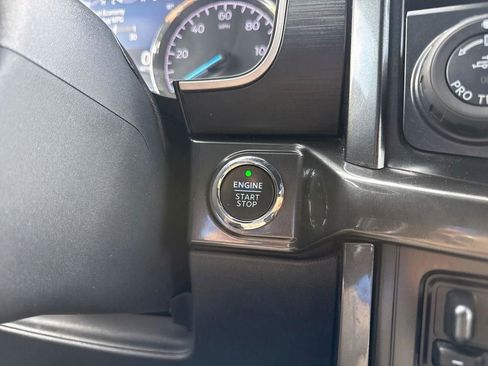 Used 2022 Ford F150 XLT w/ Equipment Group 302A High AWD/4WD image 29