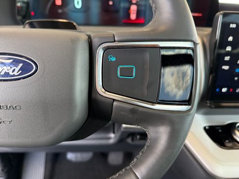Certified 2025 Ford Expedition Max Active AWD/4WD image 17
