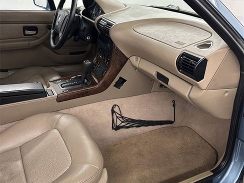 Used 1998 BMW Z3 1.9 image 23