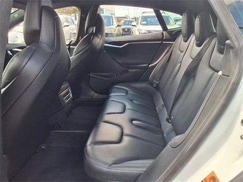 Used 2017 Tesla Model S 60D image 11