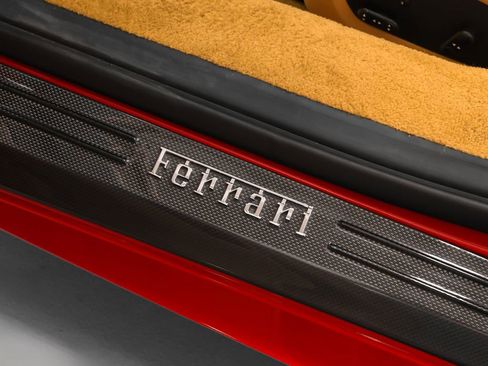 Certified 2013 Ferrari 458 Spider RWD image 36
