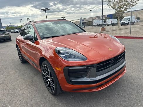 Used 2024 Porsche Macan Turbo AWD/4WD image 3