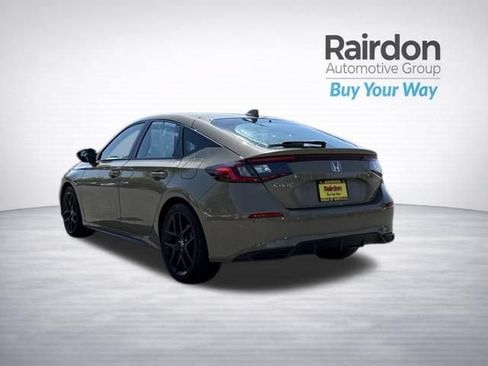 Used 2025 Honda Civic Sport image 5