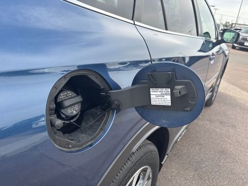 Used 2020 Subaru Outback Limited AWD/4WD image 44