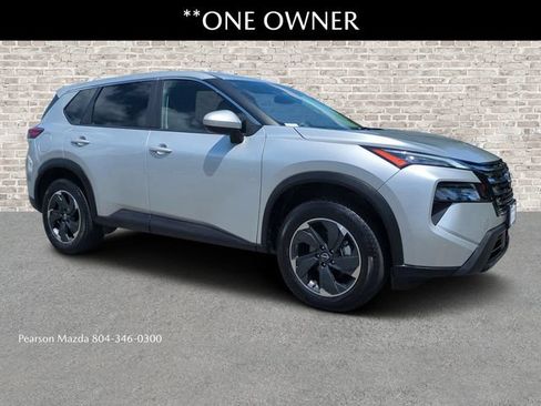 Used 2024 Nissan Rogue SV AWD/4WD image 1