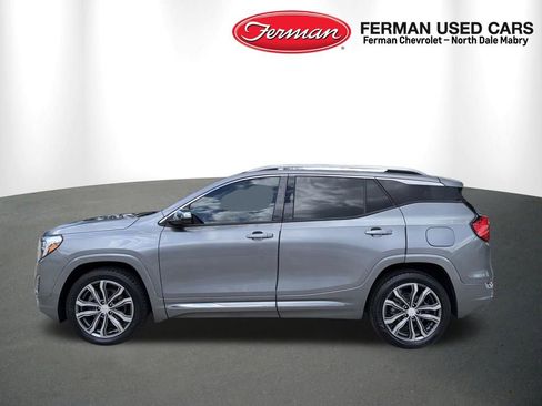 Used 2019 GMC Terrain Denali w/ Advanced Safety Package FWD image 12