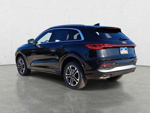 New 2026 Audi Q5 Premium AWD/4WD image 7