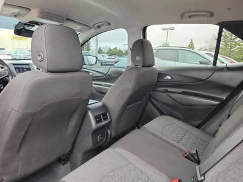 Used 2022 Chevrolet Equinox LT image 14