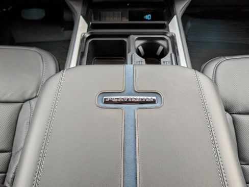 New 2026 Ford F250 Platinum image 17