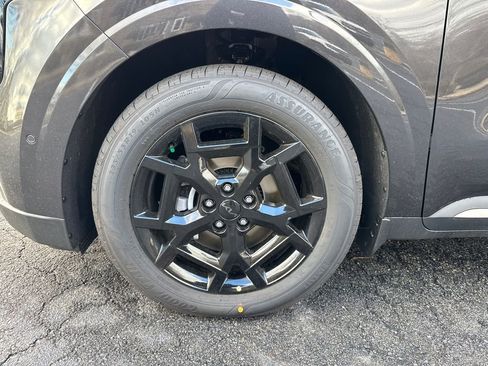 New 2026 Kia Carnival SX Prestige FWD image 9