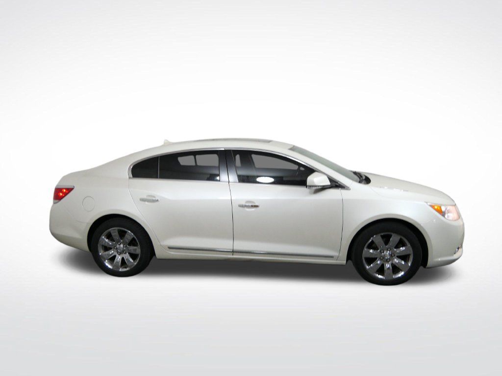Used 2012 Buick LaCrosse Premium FWD image 2
