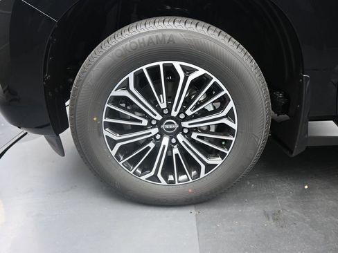 New 2026 Nissan Armada Platinum image 20