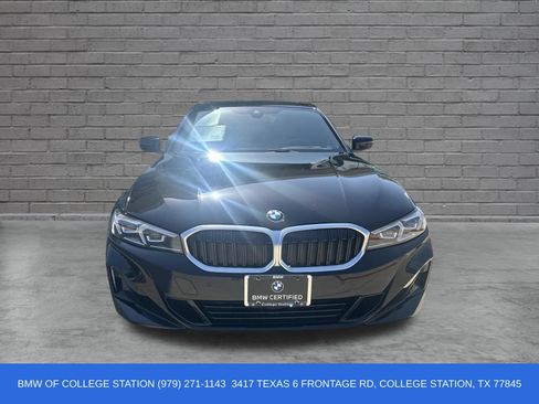 Used 2024 BMW 330i Sedan w/ Premium Package RWD image 11