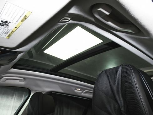 Used 2024 BMW X7 xDrive40i image 56