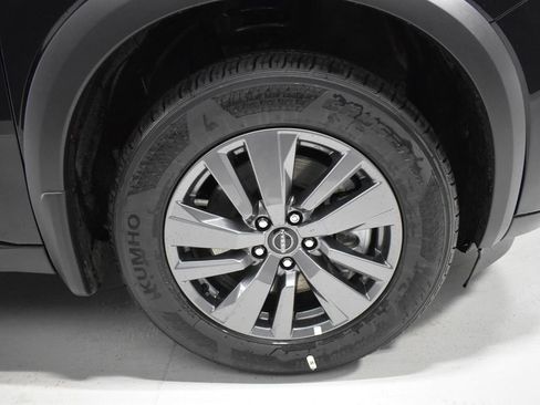 New 2026 Nissan Pathfinder SV AWD/4WD image 10