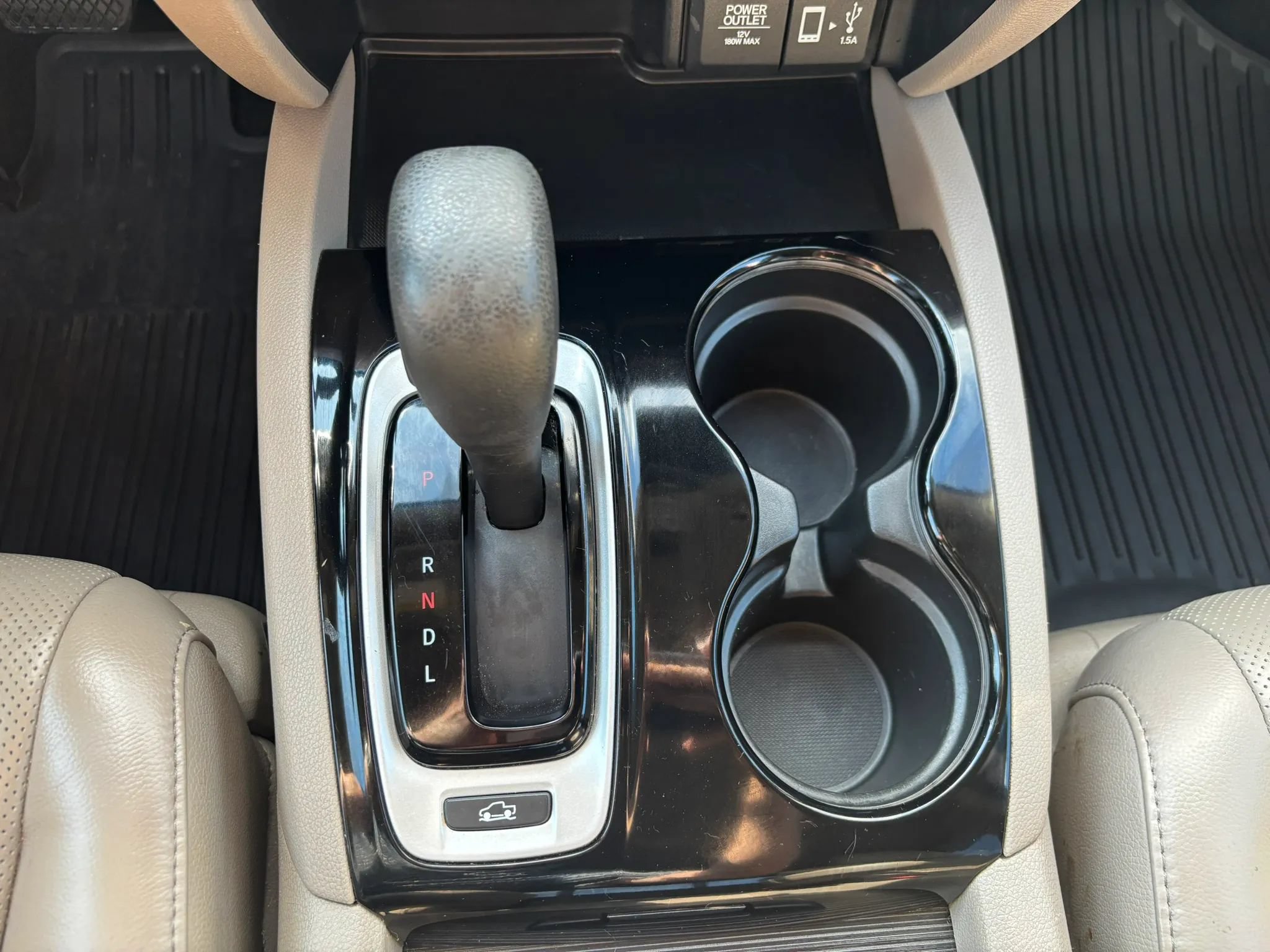 Used 2017 Honda Ridgeline RTL-E image 23