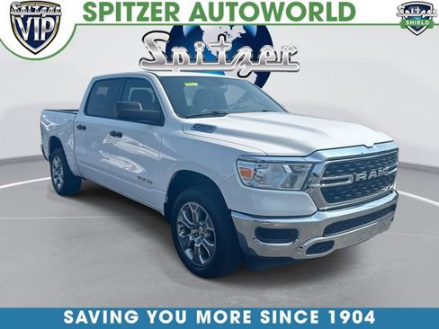 Used 2024 RAM 1500 Big Horn AWD/4WD image 1
