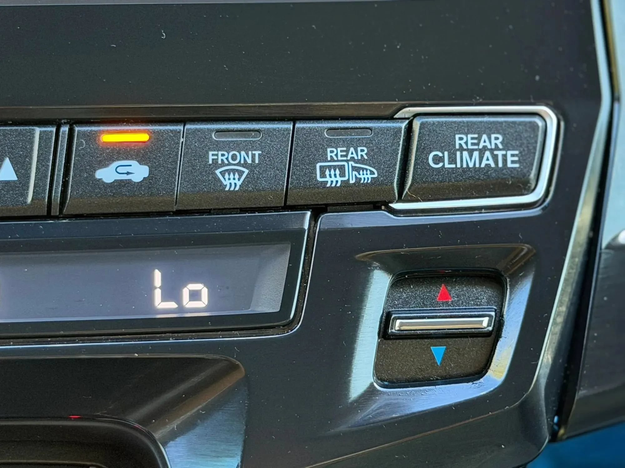 Used 2023 Honda Odyssey Touring image 40